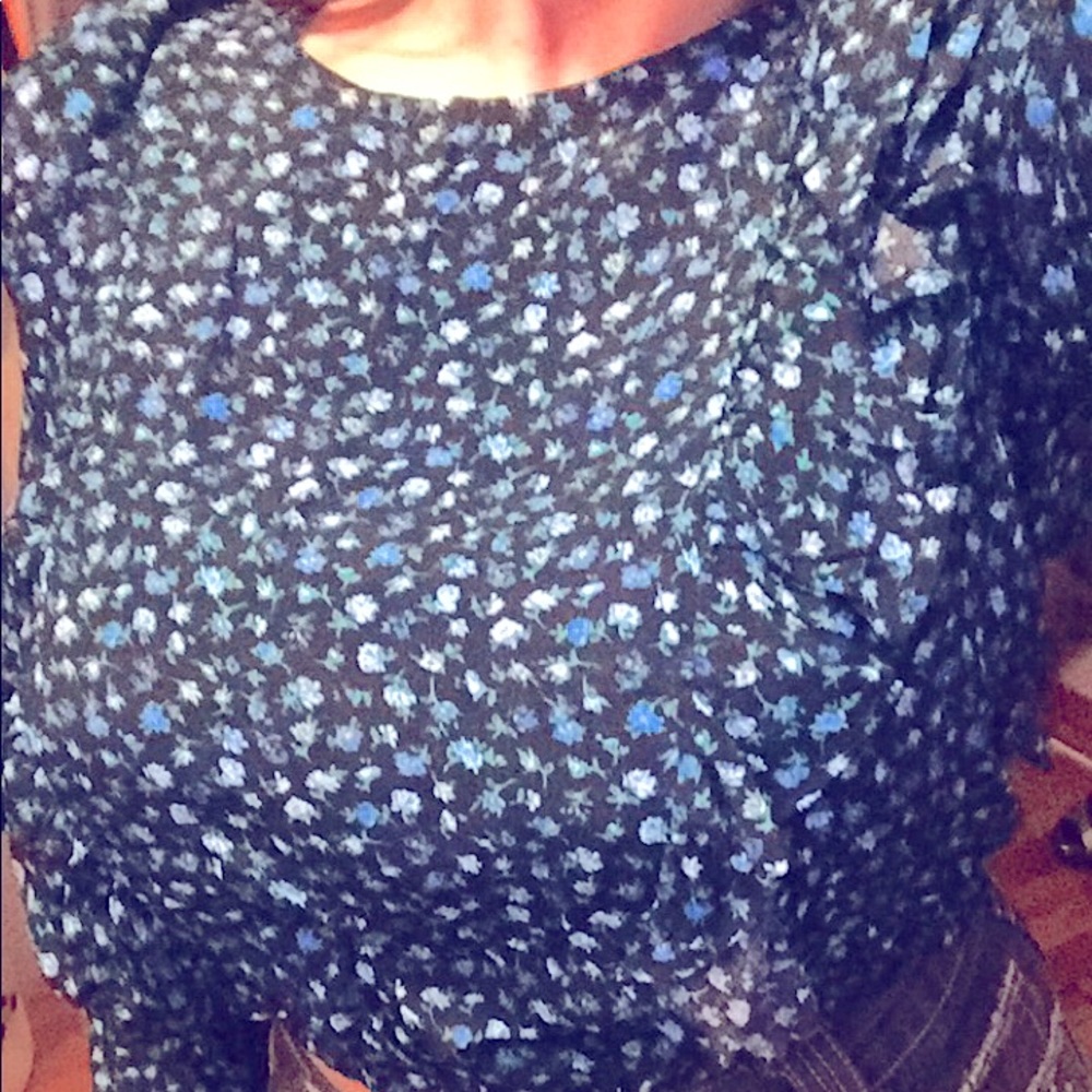 Floral frilled blouse